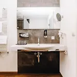 Garni Tannenhof アパートホテル フラッハウ
