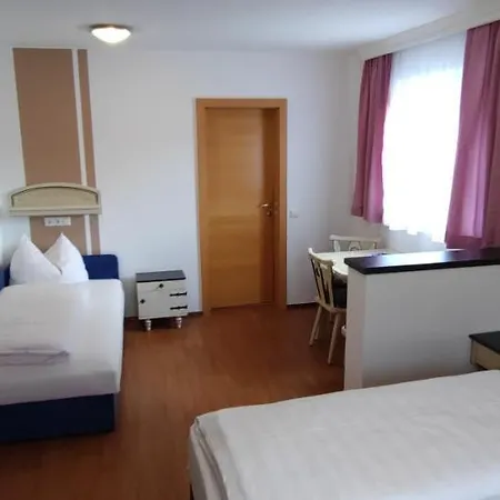 Garni Tannenhof 3*