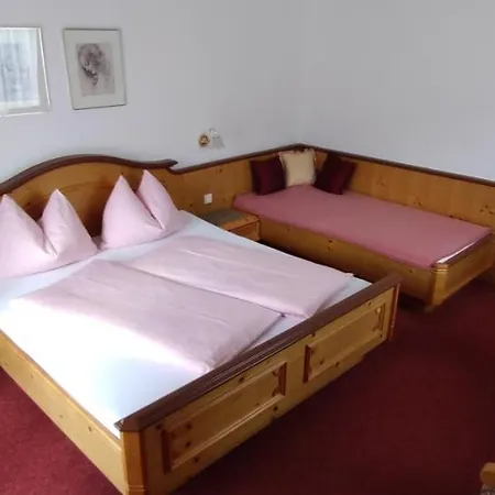 Garni Tannenhof Aparthotel 3*