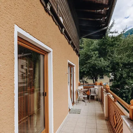 Garni Tannenhof Апарт-отель Флахау