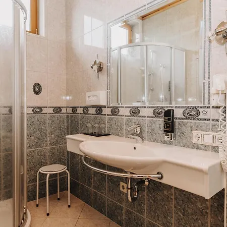 Aparthotel Garni Tannenhof