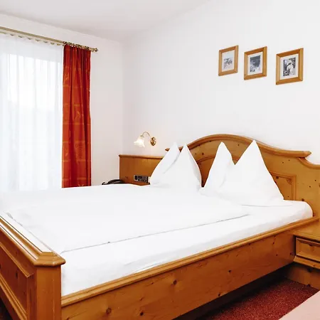 Garni Tannenhof Флахау