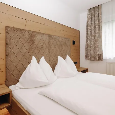 Garni Tannenhof Флахау