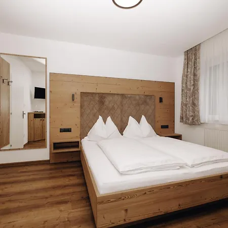 Garni Tannenhof Флахау