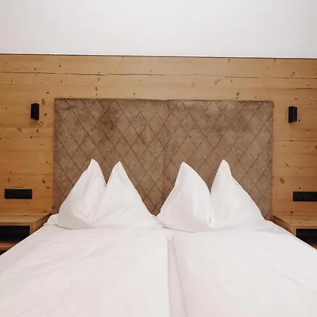 Апарт-отель Garni Tannenhof