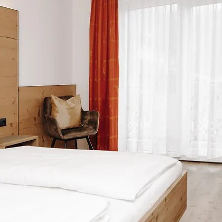 Garni Tannenhof Aparthotel 3*
