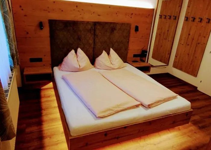 加尼塔伦霍夫公寓式酒店 弗拉绍