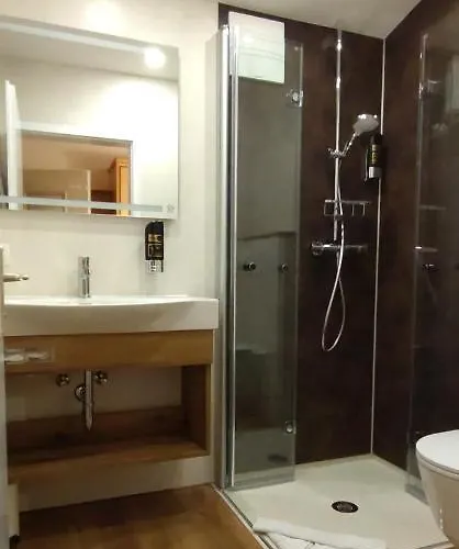 Апарт-готель Garni Tannenhof